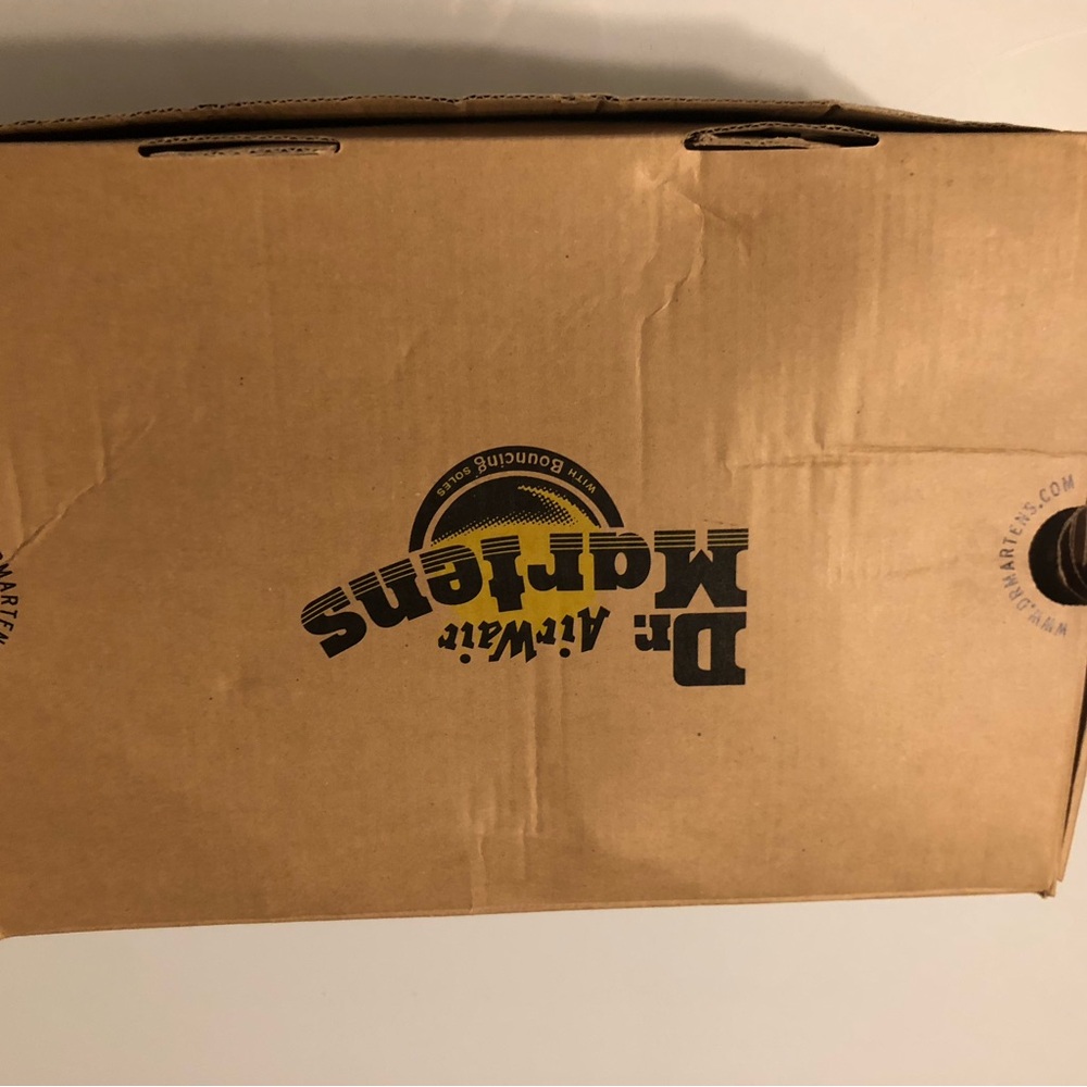 Dr.Martens boots nwt